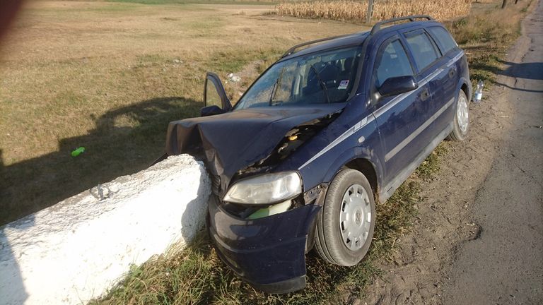 Groapă evitată cu un accident