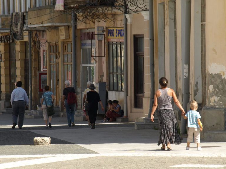 Romii rămân în Centrul Vechi