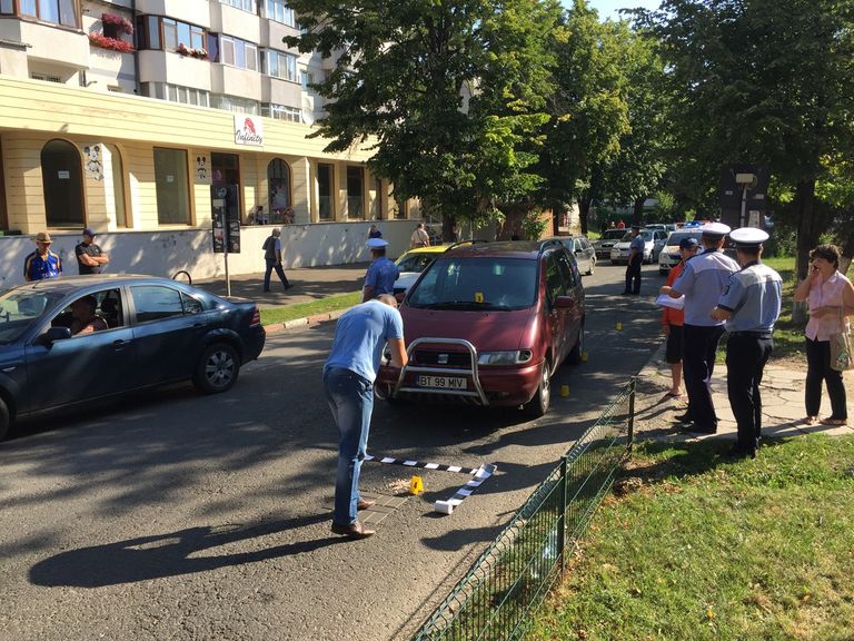 Femeie accidentată pe trecerea de pietoni