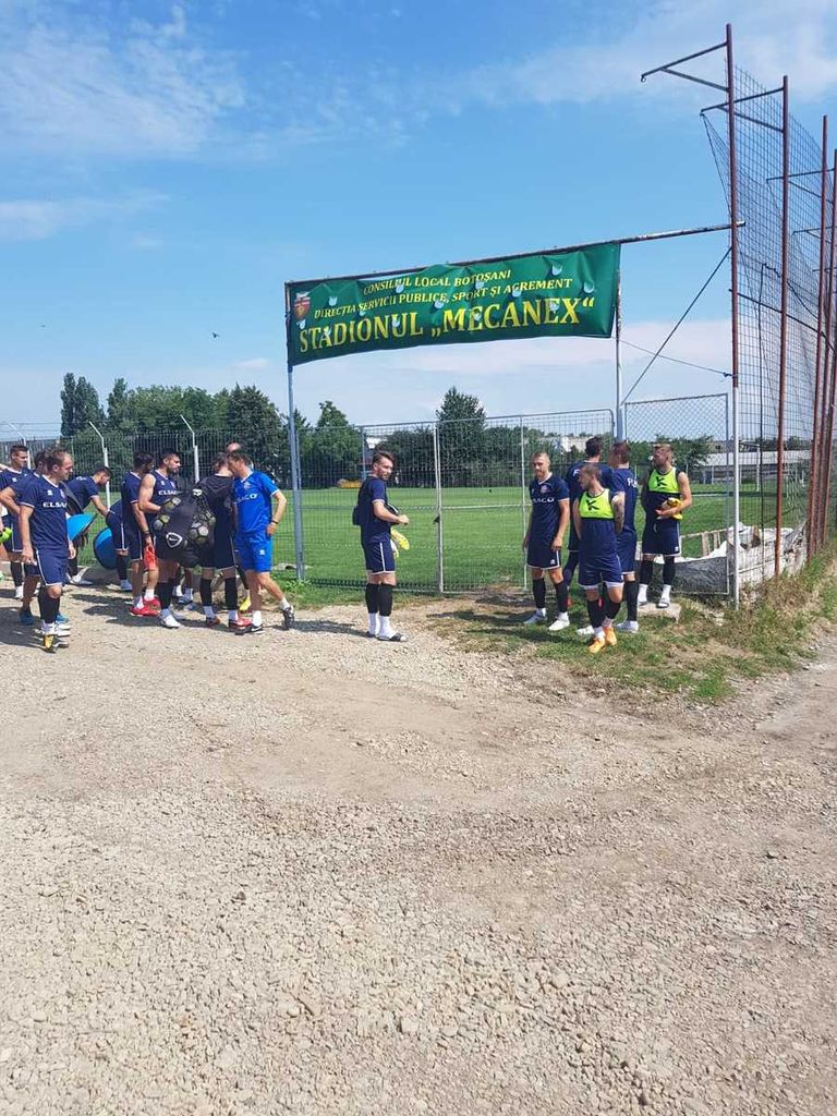 Terenul de la Mecanex închis de DSPSA pentru FC Botoșani: „Vrem să ne antrenăm dar nu putem. Cum e posibil?”