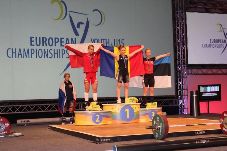 Debut cu trei medalii de aur pentru halterofilii CS Botoșani la Campionatul European!