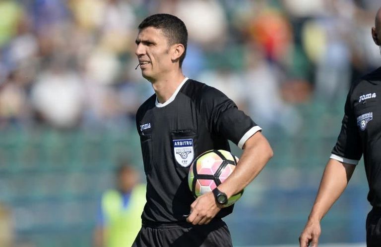 Marcel Bârsan arbitrează CFR Cluj- FC Botoșani