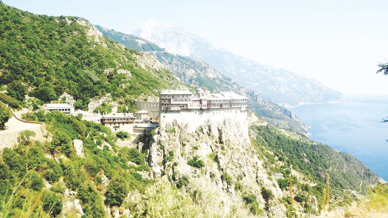 Călugări botoşăneni pe Muntele Athos