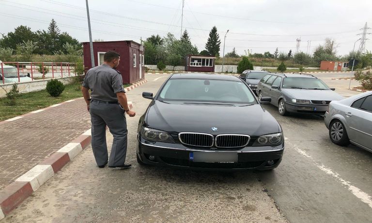 BMW confiscat de Poliţia de Frontieră