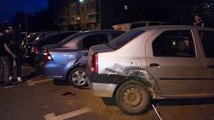 Maşini distruse de un şofer beat criţă