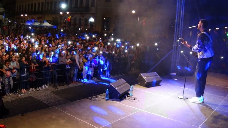 Explozie de energie într-un show de zile mari (foto – video)