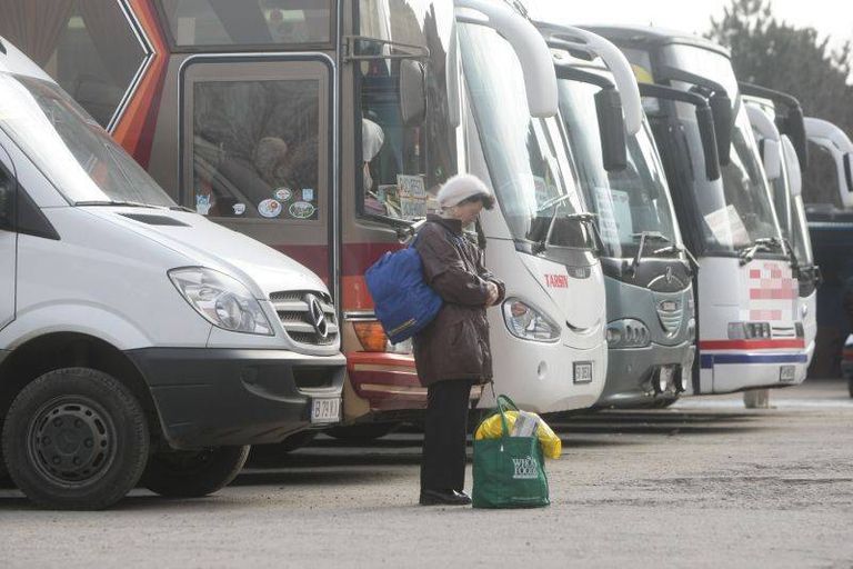 Protestul transportatorilor a închis autogările