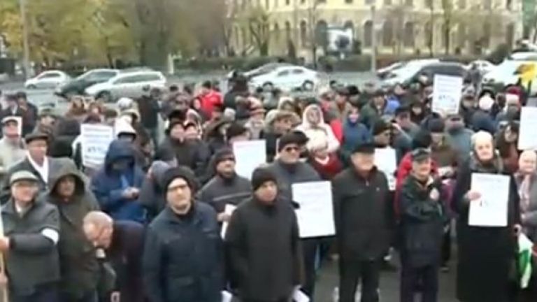Pensionarii pregătesc proteste sub geamul guvernului