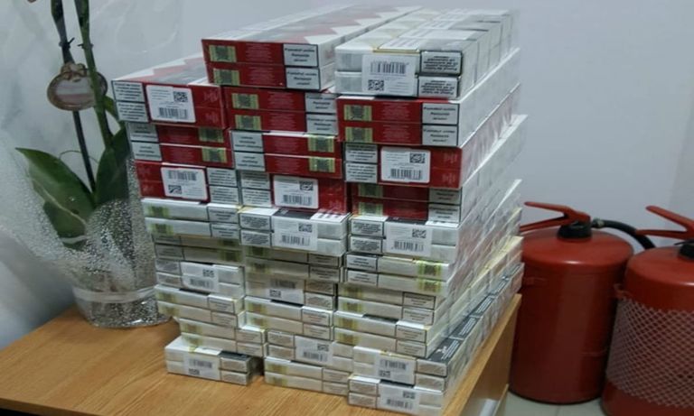 Ţigări de contrabandă pentru Franţa, confiscate la Stânca