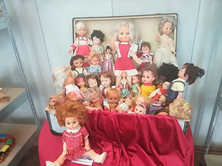 Expoziţie cu jucării de altădată, la Dorohoi (video)