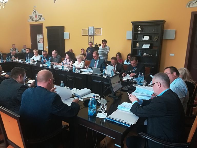 Contre politice de la şoseaua de centură a municipiului Botoşani (video)