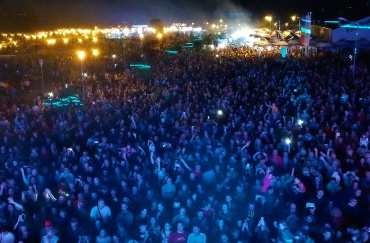 Planuri pentru un festival la Cornişa