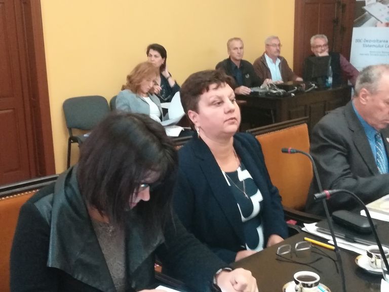 Daniela Cristina Roşu şi-a început activitatea de consilier municipal (video)