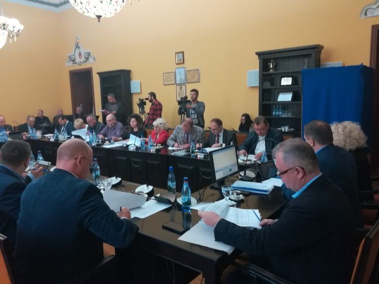Patru botoşăneni au primit prin votul aleşilor locali titlul de Cetăţean de Onoare al municipiului Botoşani
