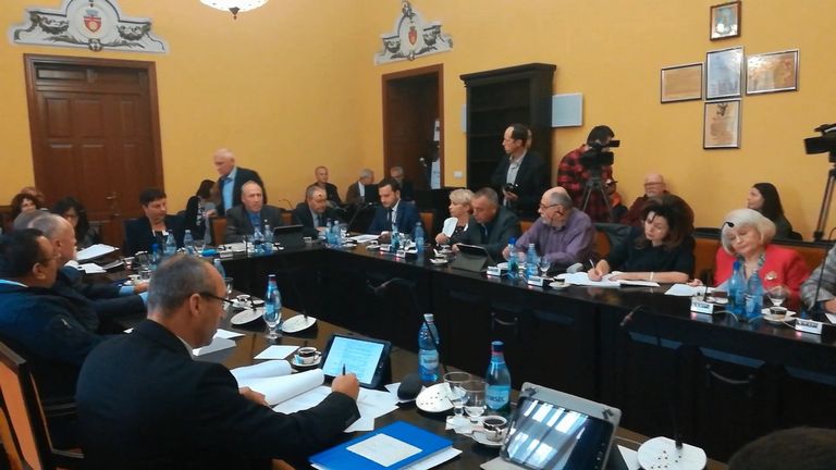 Majorarea tarifelor la apă şi canalizare, respinsă în Consiliul Municipal Botoşani