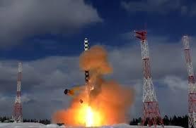 Rusia a făcut un nou test cu rachetă intercontinentală