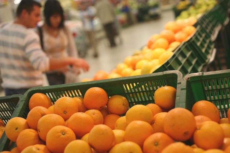 Trec legumele și fructele din supermarket proba nitraților? Experiment inedit 