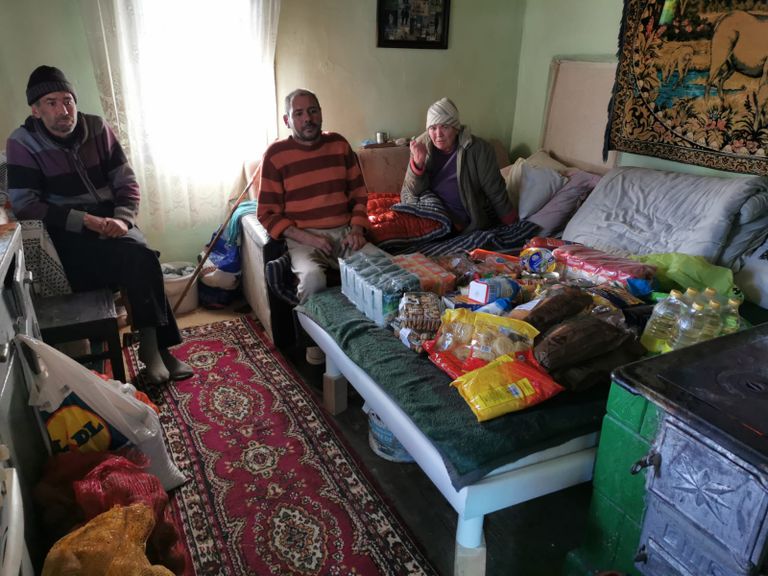 Suferinţă şi disperare într-o familie din Zăiceşti – Băluşeni (video)