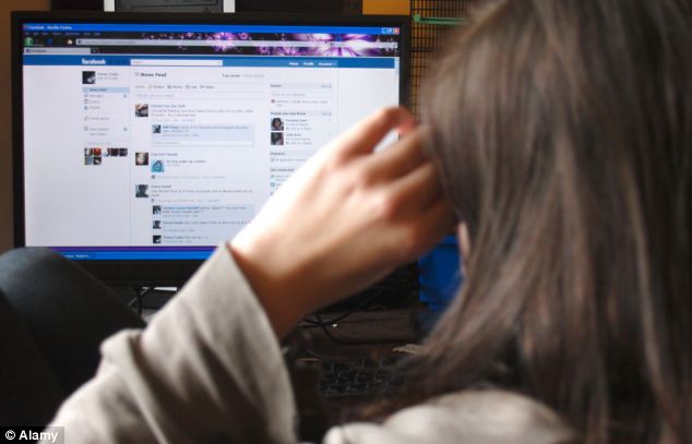 Cum să ștergi ce știe Facebook despre viața ta