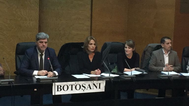 Afaceri pe bani europeni generate de pesta porcină (video)