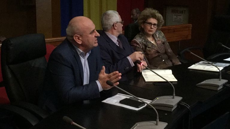 Primarii, în conflict cu prefectul (video)