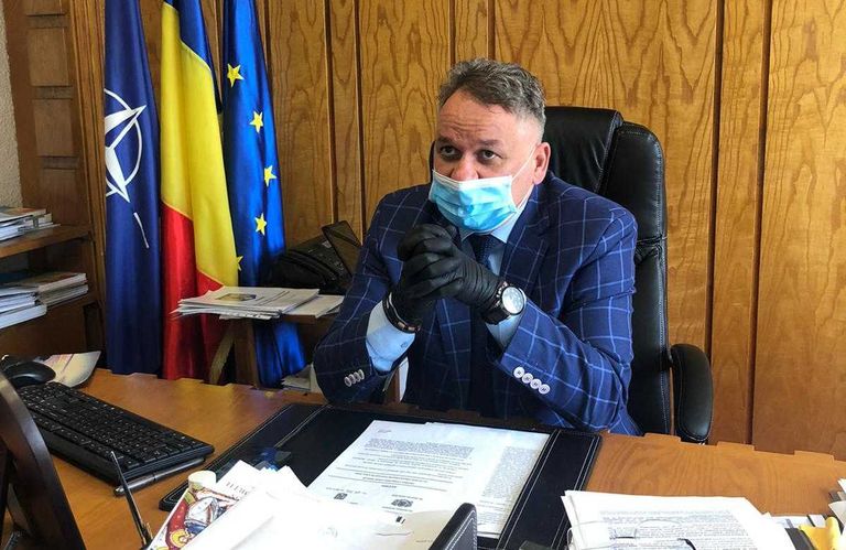 Prefectul le cere botoșănenilor să păstreze distanța socială și de Paști