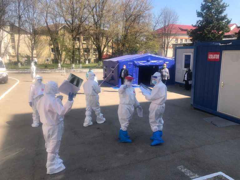 Locul cinci pe ţară ca număr de cazuri covid19