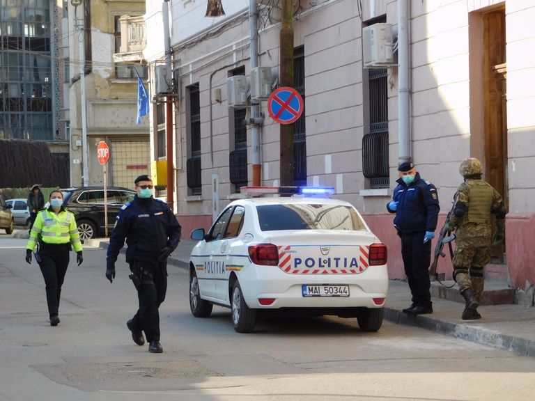 Amenzi tot mai mari date de jandarmi și polițiști