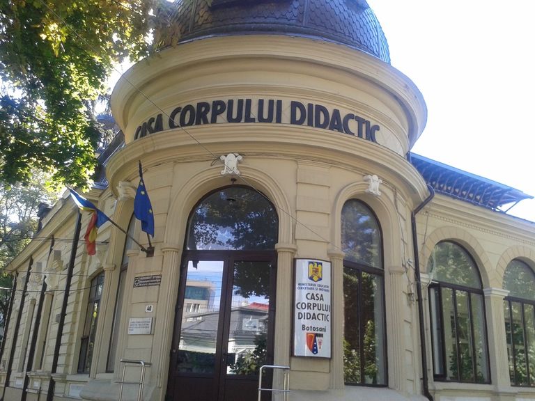 Cumnatul senatorului Costel Şoptică a fost numit directorul Casei Corpului Didactic Botoşani