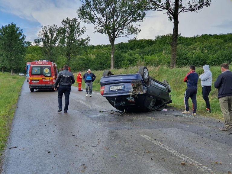 Copilă rănită într-un accident provocat de tatăl ei (video)