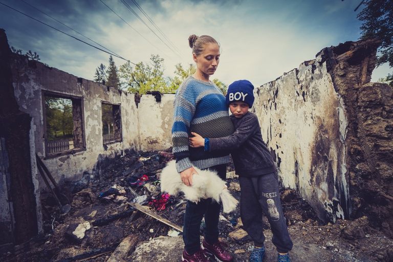Familie fără casă după un incendiu