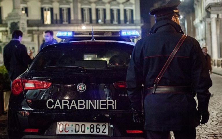 Anchetă de amploare în Italia: percheziții și arestări într-un dosar de pornografie infantilă