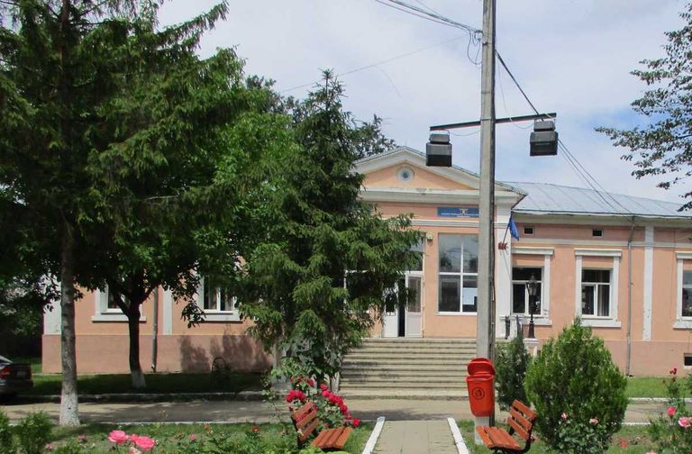 Primărie pusă pe jar de Covid-19