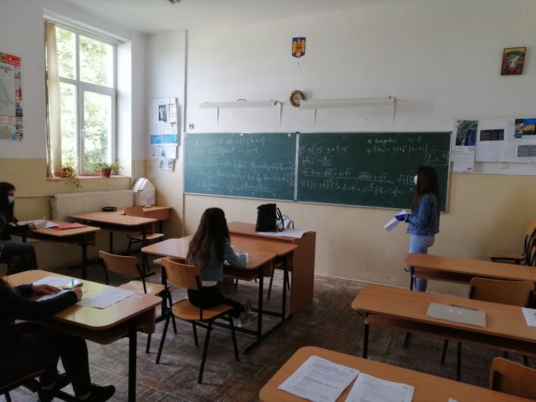 Programul „Şcoala după şcoală” – IŞJ stabileşte astăzi unităţile unde vor fi pregătiţi elevii