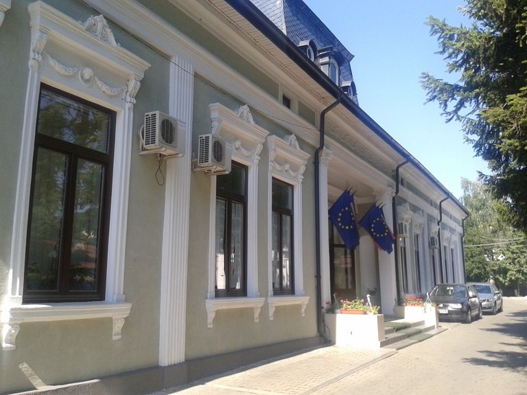Zeci de cadre didactice au cerut detașarea la alte unități de învățământ