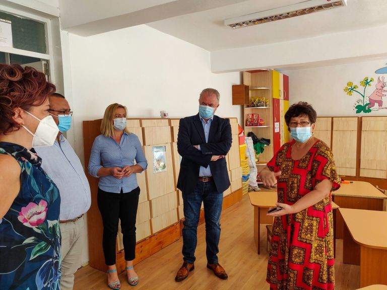 Cătălin Flutur – “Municipalitatea acordă şcolilor botoşănene sprijinul de care au nevoie”