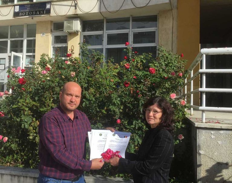 Siropul și oțetul de trandafir, produse tradiționale de Botoșani (video)