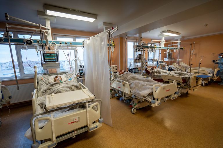 Spitale suprasolicitate în plină pandemie