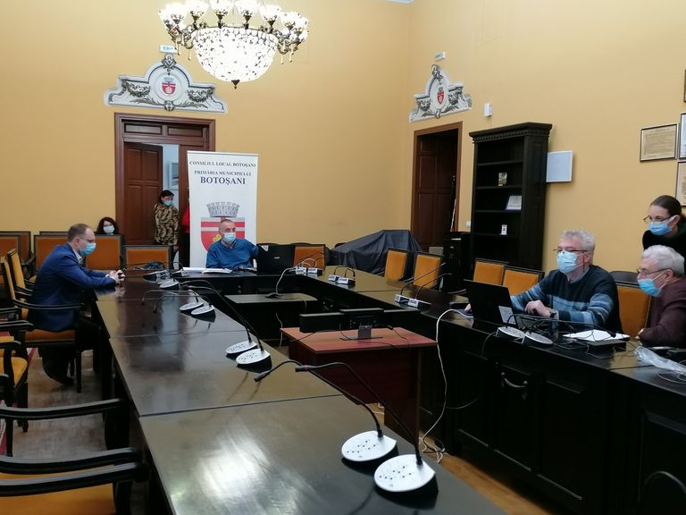 Primul “meci” Prefectură – CL Botoşani de la desemnarea comisiilor deliberativului local