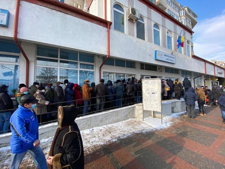 Cum se plătesc taxele și impozitele locale
