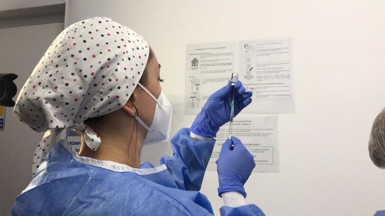Peste 1.000 de botoşăneni se vor putea vaccina zilnic (video)