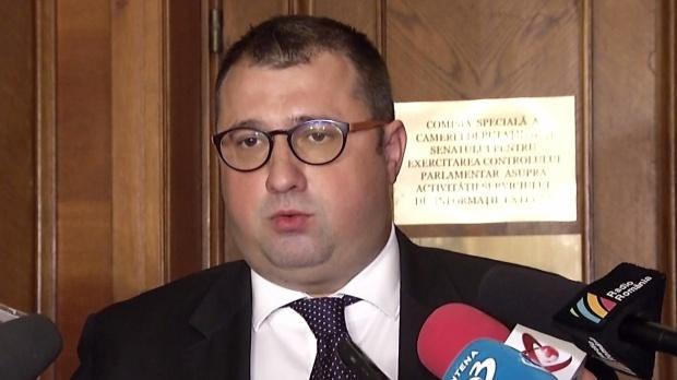 Fostul ofițer SRI Daniel Dragomir, condamnat definitiv pentru corupție, s-a predat în Italia