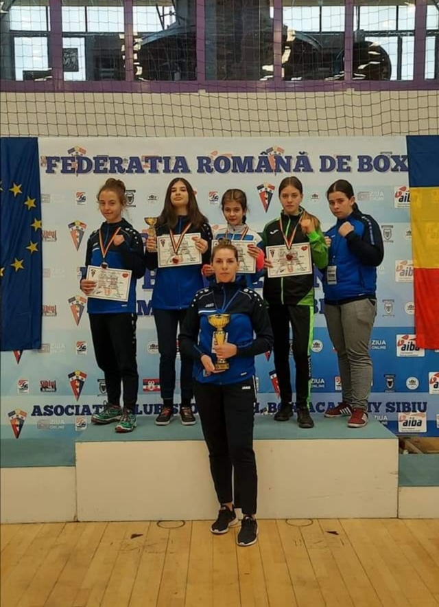 Pugilistele CS Botoșani au surprins plăcut la Cupa României: „Îmi felicit elevele din toată inima!” (Galerie FOTO)
