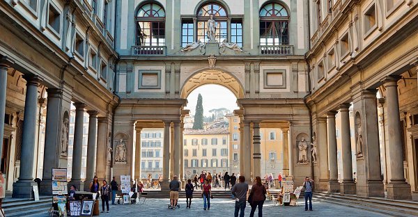 Muzee ce pot fi vizitate virtual – Galeria Uffizi