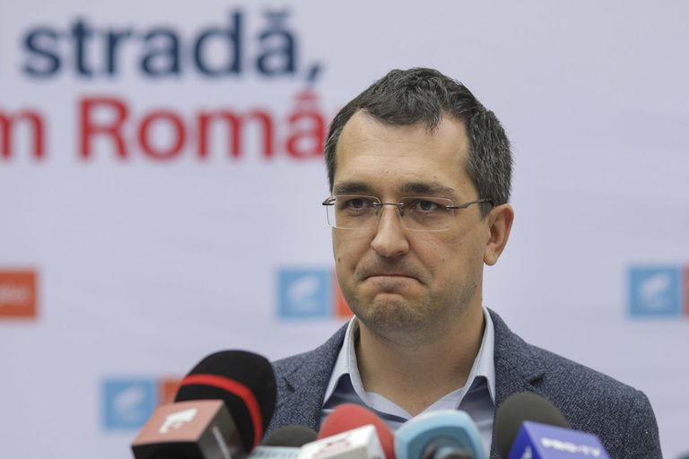 Vlad Voiculescu a învins PSD în instanță