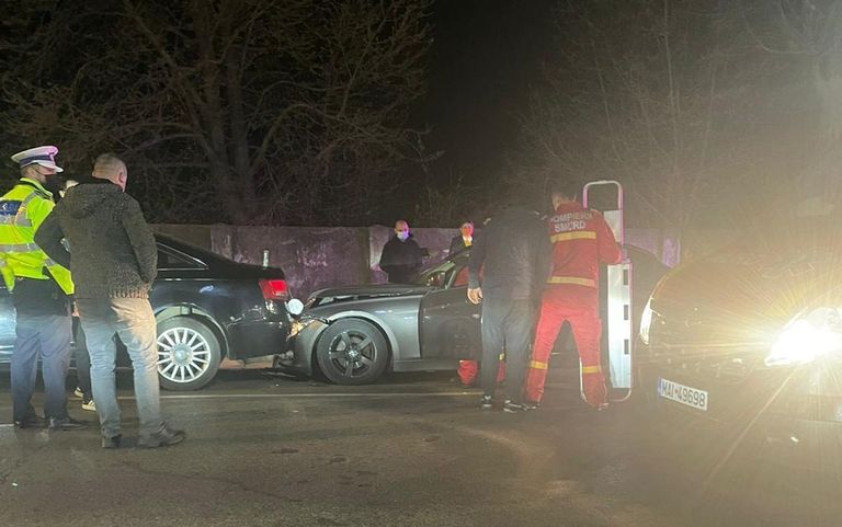 Accident violent pe Bulevard