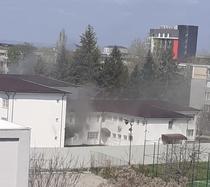 Incendiu la secția de psihiatrie a Spitalului Slatina. Zeci de persoane evacuate