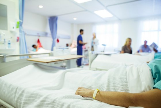 Un pacient a suferit arsuri, pe masa de operație, la Spitalul Județean din Timișoara