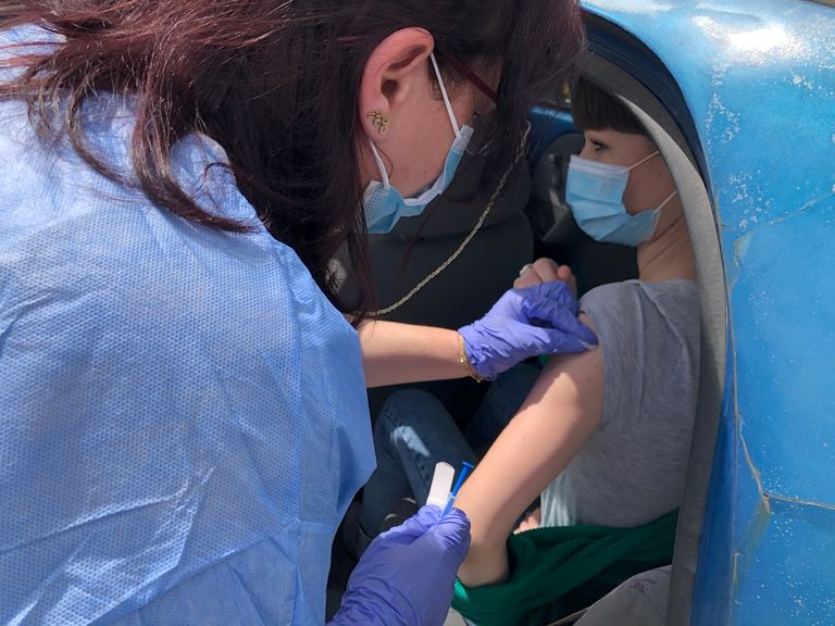 Peste 1.000 de botoşăneni vaccinaţi în weekend-ul maraton (video)