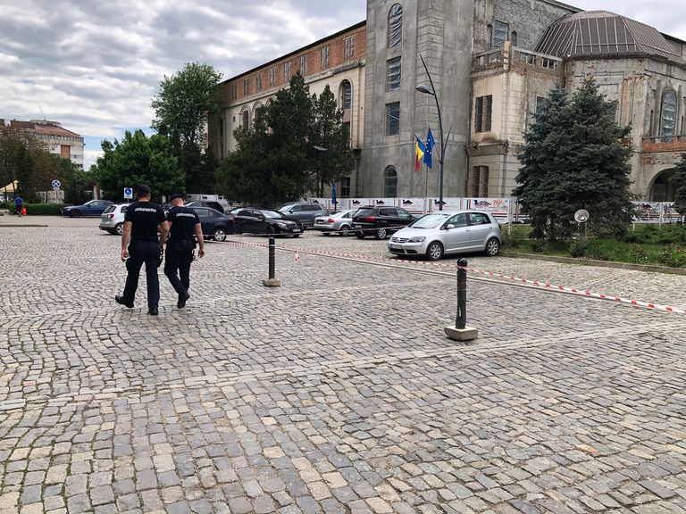 Jandarmi mobilizaţi pentru un protest eşuat (video)